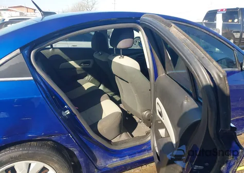 2012 Chevrolet Cruze Ls z USA, uszkodzony, nr VIN 1G1PC5SH7C7253696